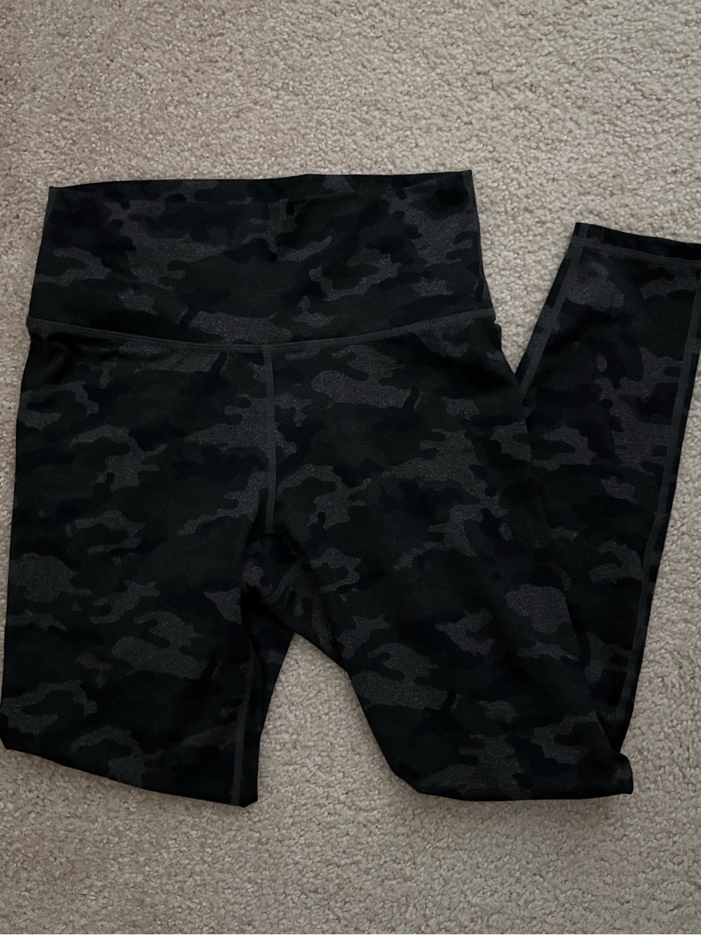camo leggings